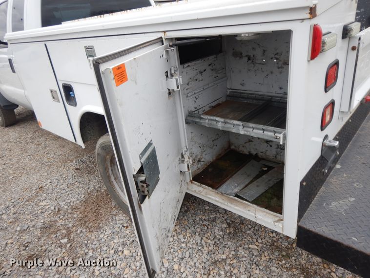 image for item II9341 2011 Ford F450 Super Duty  SuperCab utility / service truck