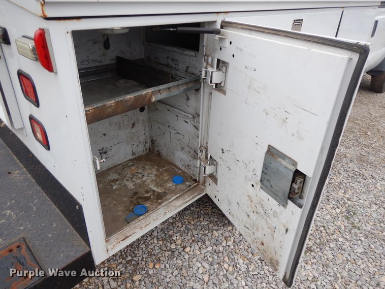 image for item II9341 2011 Ford F450 Super Duty  SuperCab utility / service truck