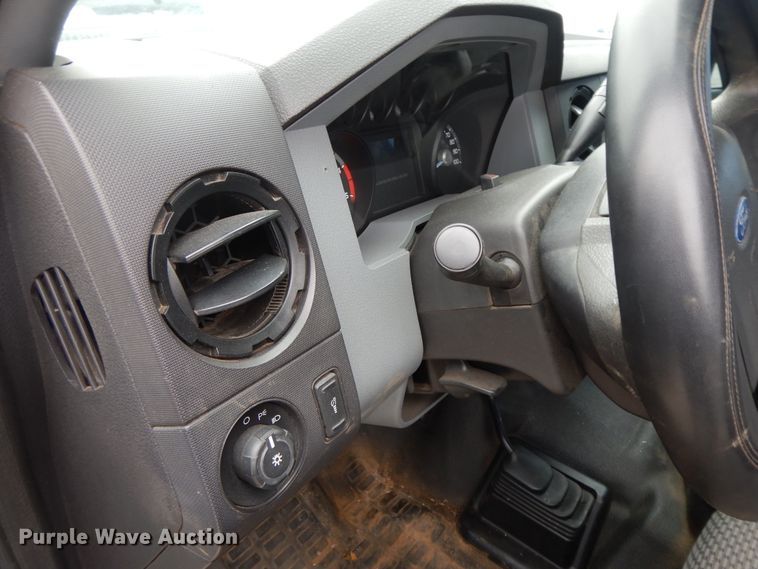 image for item II9341 2011 Ford F450 Super Duty  SuperCab utility / service truck