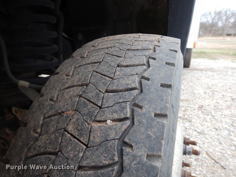 image for item II9341 2011 Ford F450 Super Duty  SuperCab utility / service truck