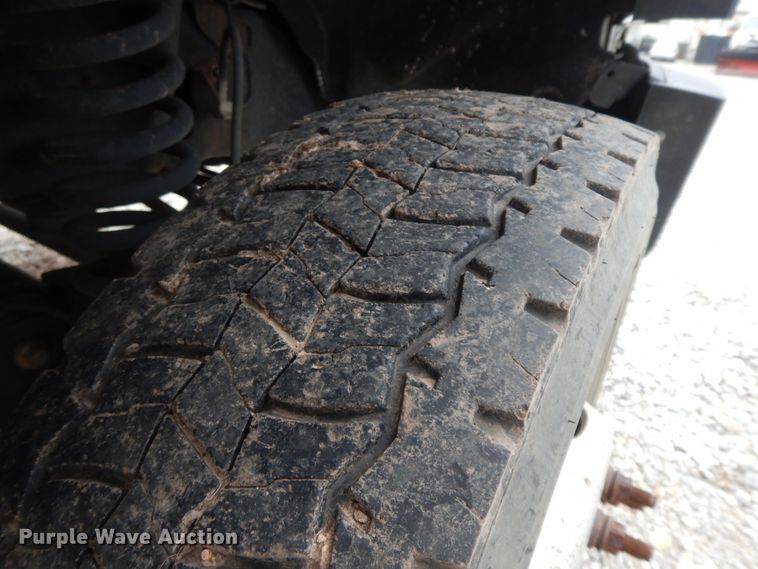 image for item II9341 2011 Ford F450 Super Duty  SuperCab utility / service truck