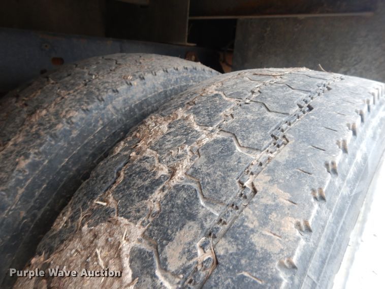 image for item II9341 2011 Ford F450 Super Duty  SuperCab utility / service truck