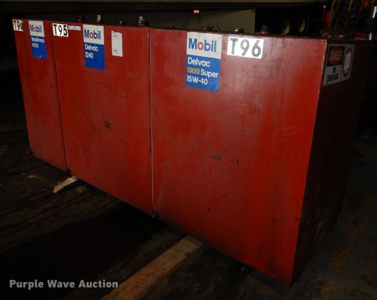 image for item II9809 Three bin oil tank