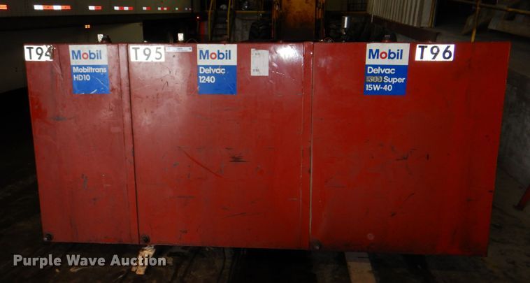 image for item II9809 Three bin oil tank