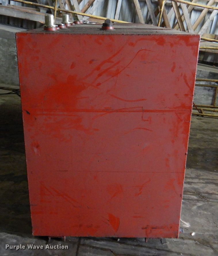 image for item II9809 Three bin oil tank