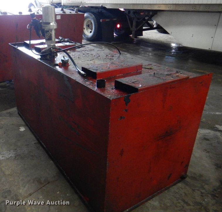 image for item II9810 Bench oil storage tank