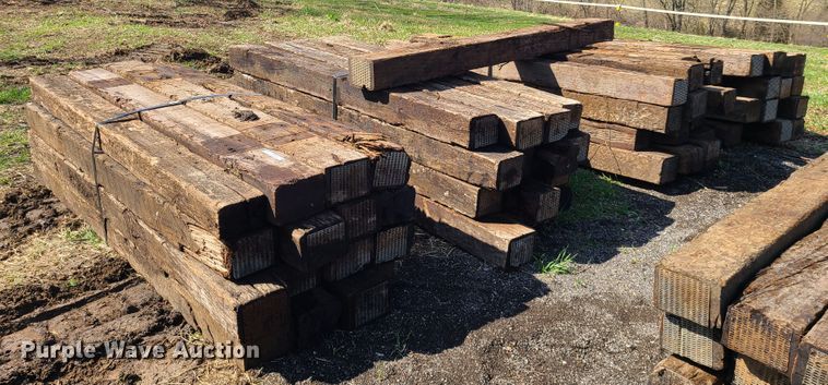 image for item IQ9067 (89) railroad ties