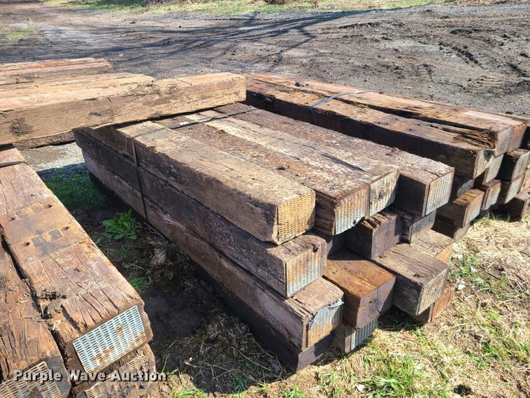 image for item IQ9067 (89) railroad ties