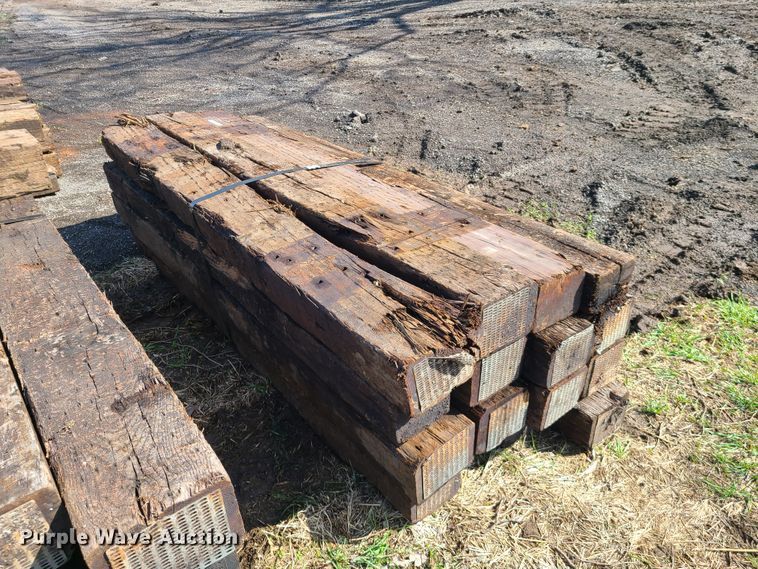 image for item IQ9067 (89) railroad ties