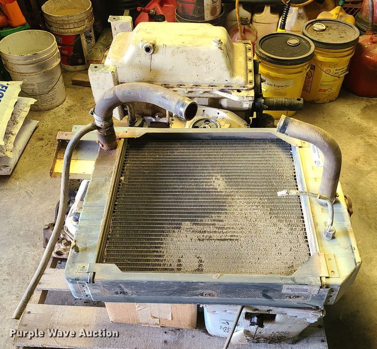 image for item IQ9069 John Deere 3.9L four cylinder diesel engine