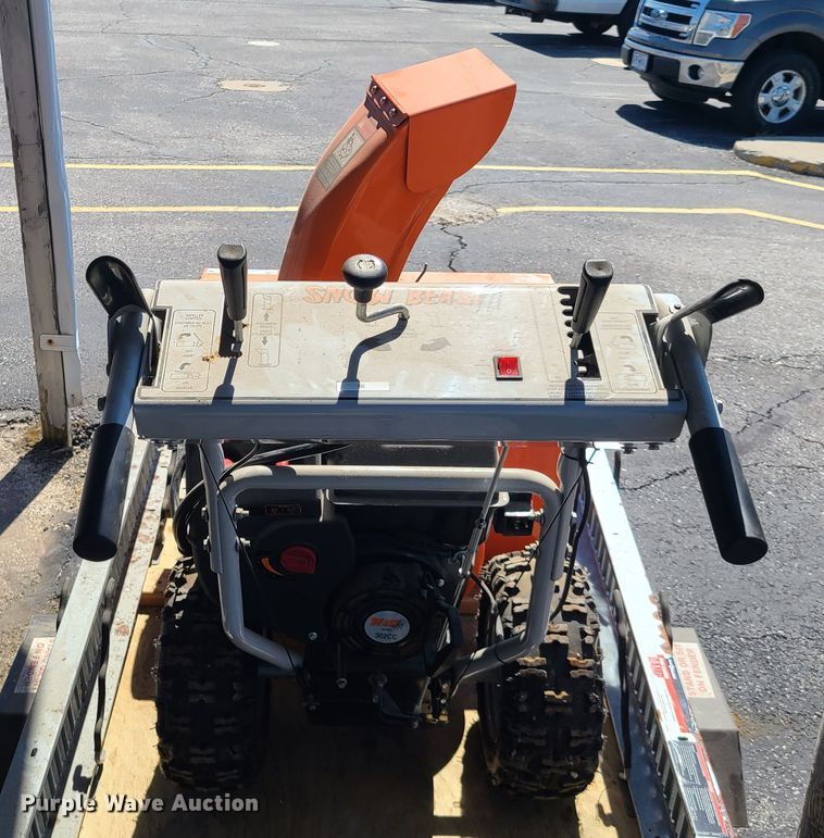 image for item IQ9082 Snow Beast snow blower