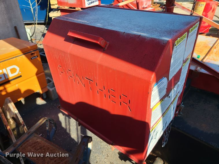 image for item IQ9093 Panther tar pot