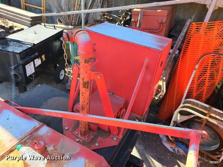 image for item IQ9093 Panther tar pot