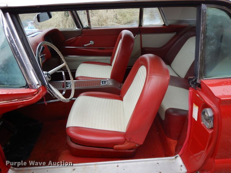 image for item IX9356 1958 Ford Thunderbird