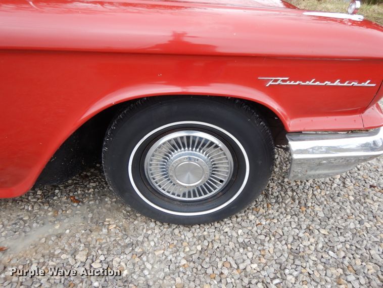 image for item IX9356 1958 Ford Thunderbird
