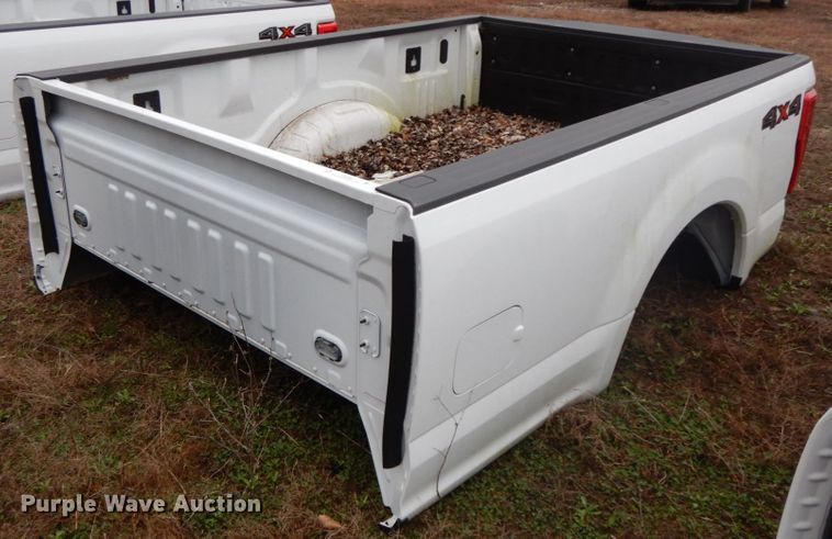image for item IX9360 Ford truck bed