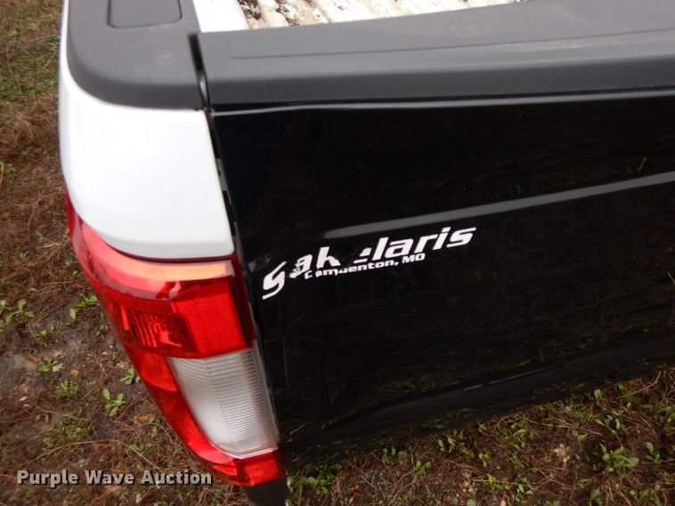 image for item IX9360 Ford truck bed