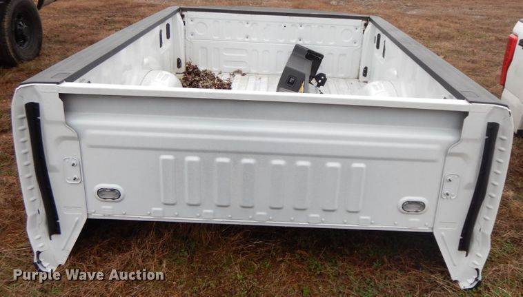 image for item IX9361 Ford truck bed
