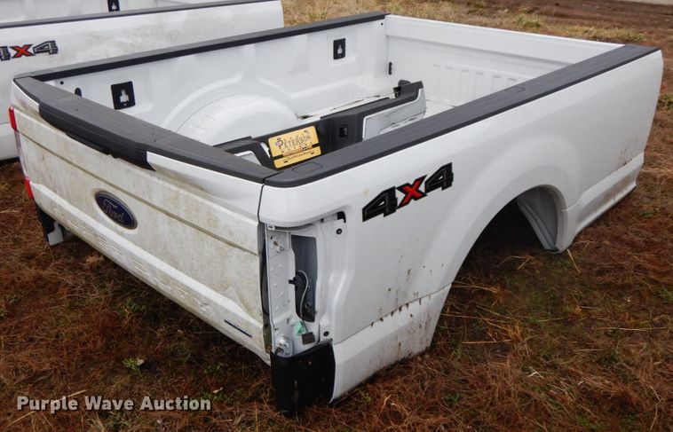 image for item IX9361 Ford truck bed