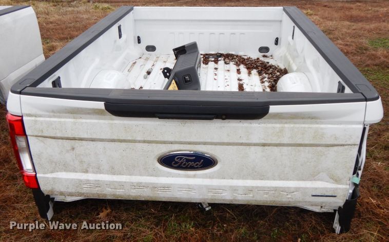 image for item IX9361 Ford truck bed