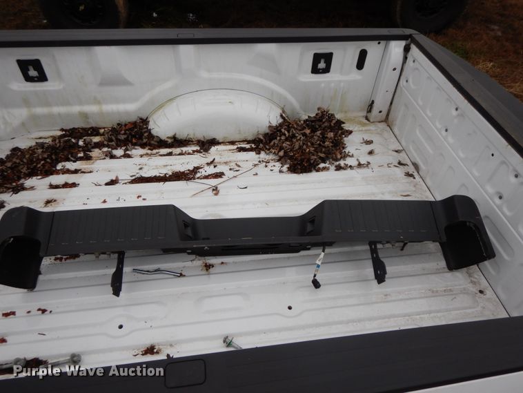 image for item IX9361 Ford truck bed