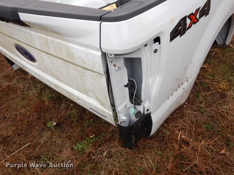 image for item IX9361 Ford truck bed