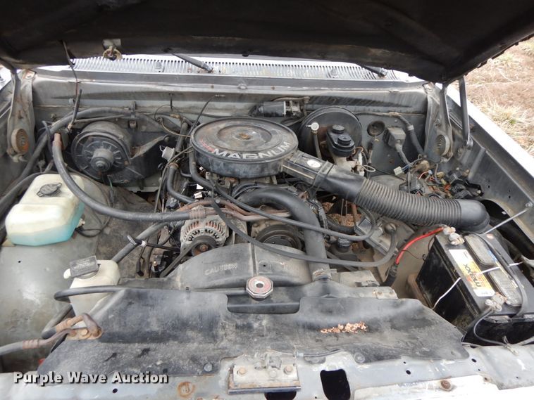 image for item IX9368 1992 Dodge Ram D150  pickup truck