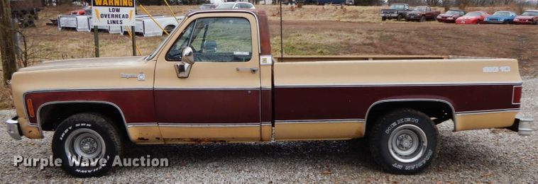 image for item IX9369 1978 Chevrolet Cheyenne 10  pickup truck