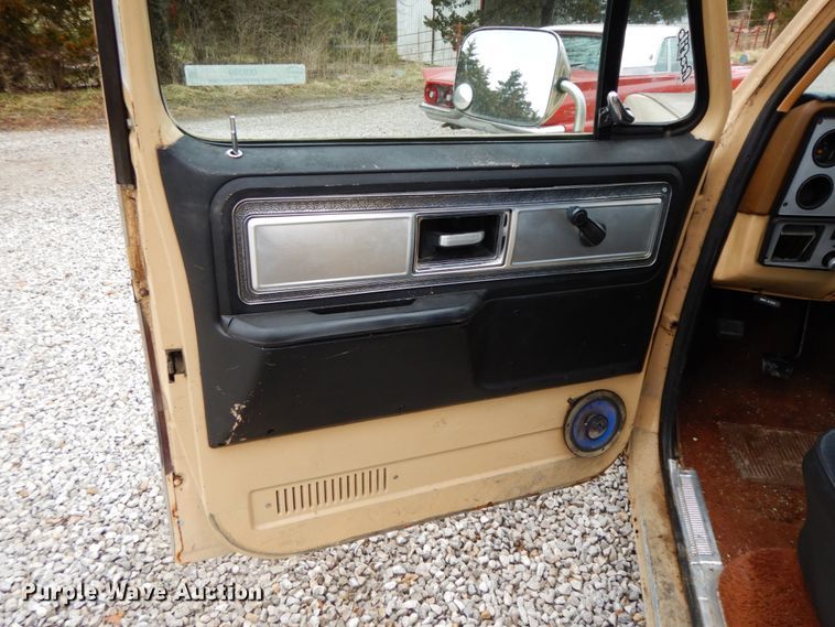 image for item IX9369 1978 Chevrolet Cheyenne 10  pickup truck