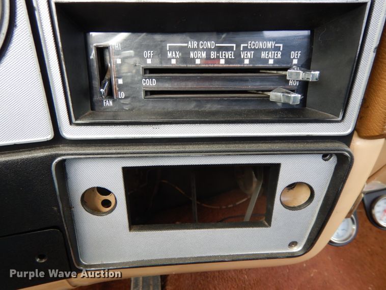 image for item IX9369 1978 Chevrolet Cheyenne 10  pickup truck