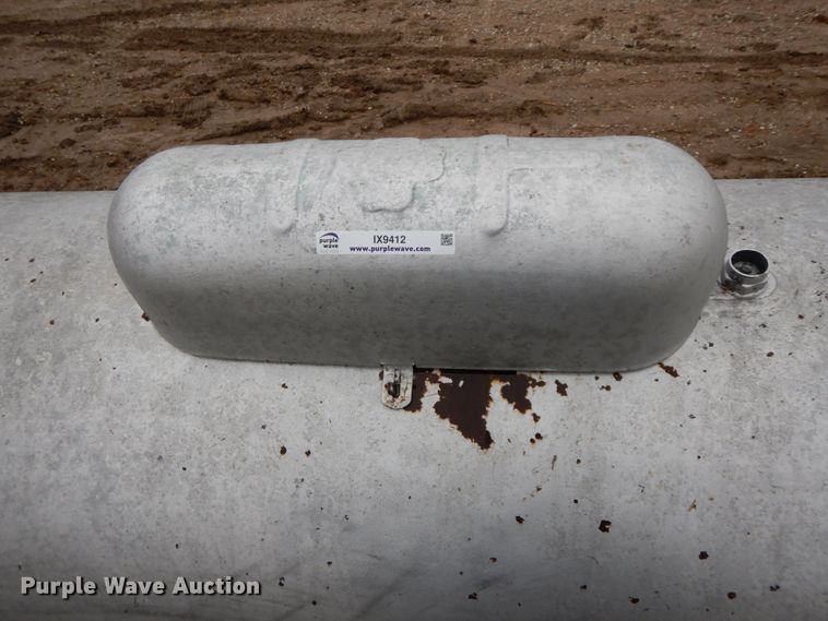 image for item IX9412 Propane tank