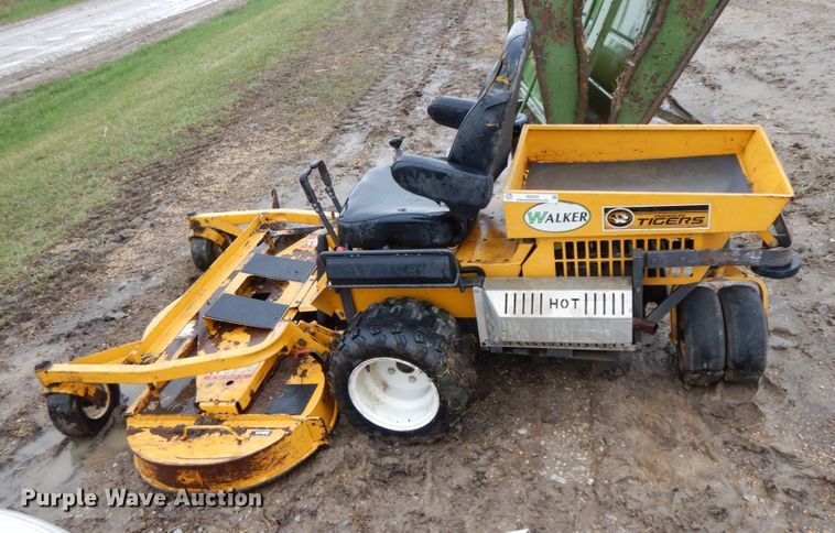 image for item IX9424 Walker MTSD  ZTR lawn mower