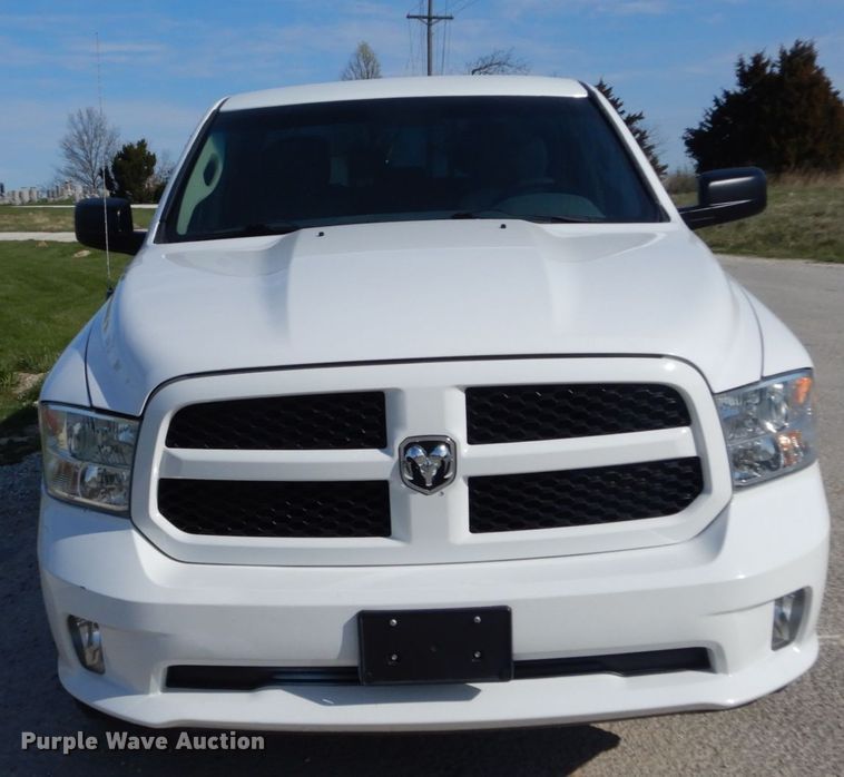 image for item IY9525 2014 Dodge Ram 1500  Quad Cab pickup truck