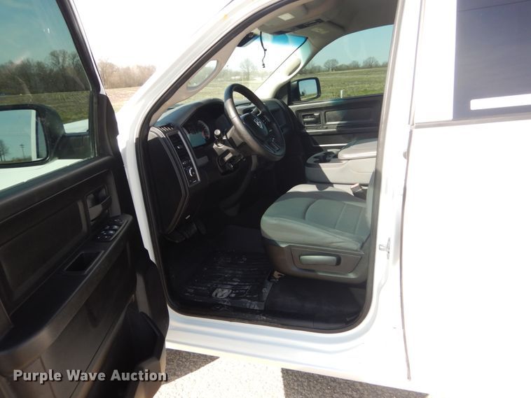 image for item IY9525 2014 Dodge Ram 1500  Quad Cab pickup truck