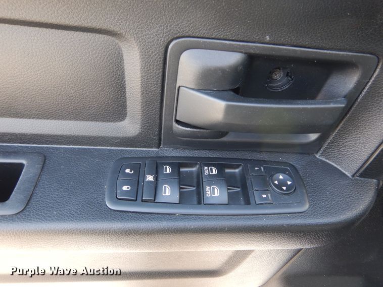 image for item IY9525 2014 Dodge Ram 1500  Quad Cab pickup truck