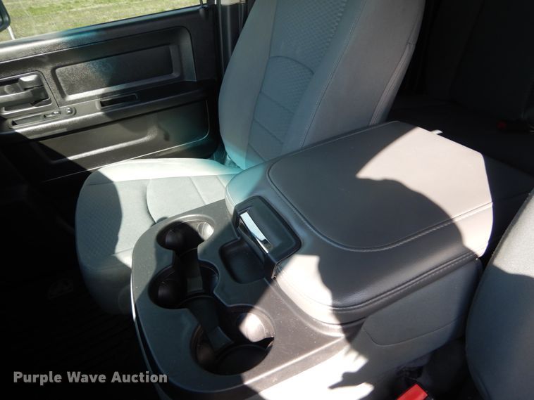 image for item IY9525 2014 Dodge Ram 1500  Quad Cab pickup truck