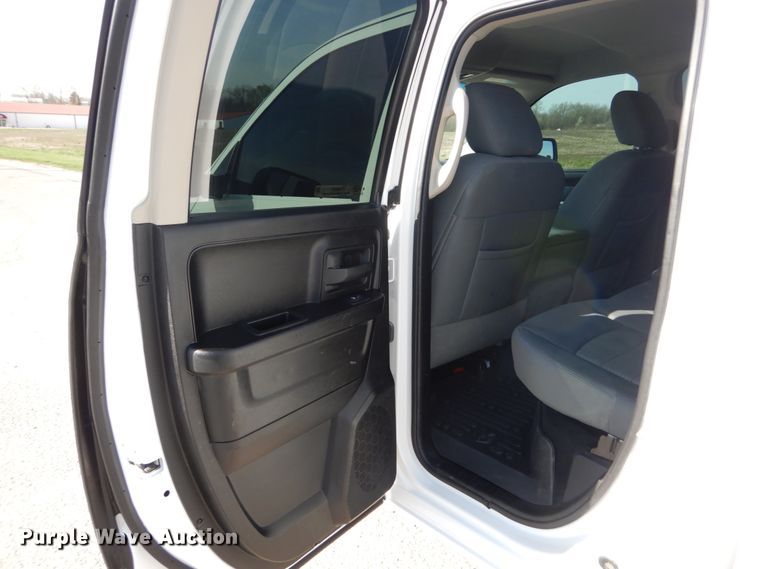 image for item IY9525 2014 Dodge Ram 1500  Quad Cab pickup truck