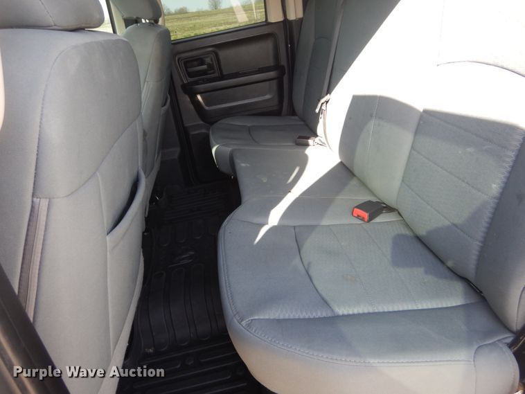 image for item IY9525 2014 Dodge Ram 1500  Quad Cab pickup truck