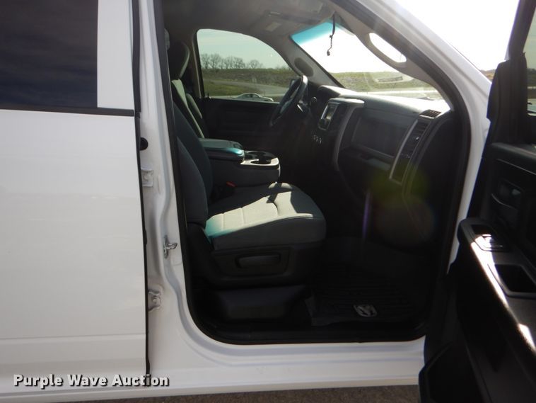 image for item IY9525 2014 Dodge Ram 1500  Quad Cab pickup truck