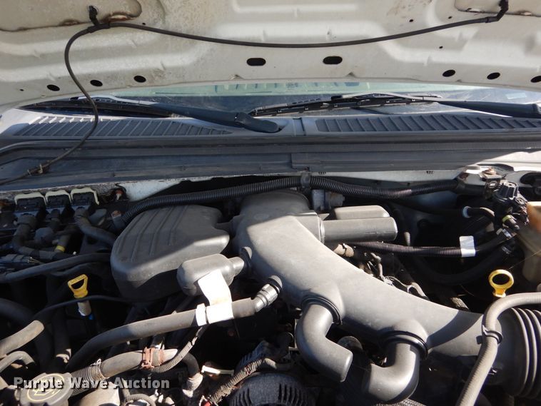 image for item IY9530 2008 Ford F350 Super Duty XLT  Crew Cab pickup truck