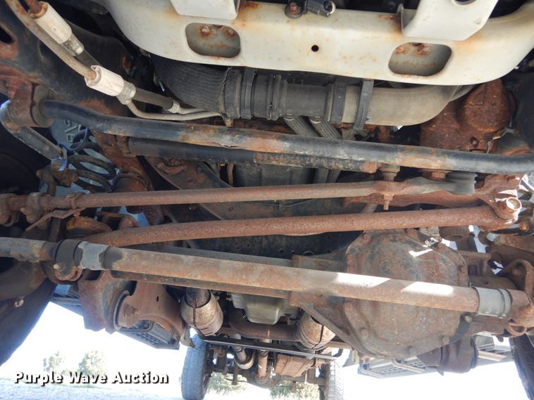 image for item IY9530 2008 Ford F350 Super Duty XLT  Crew Cab pickup truck