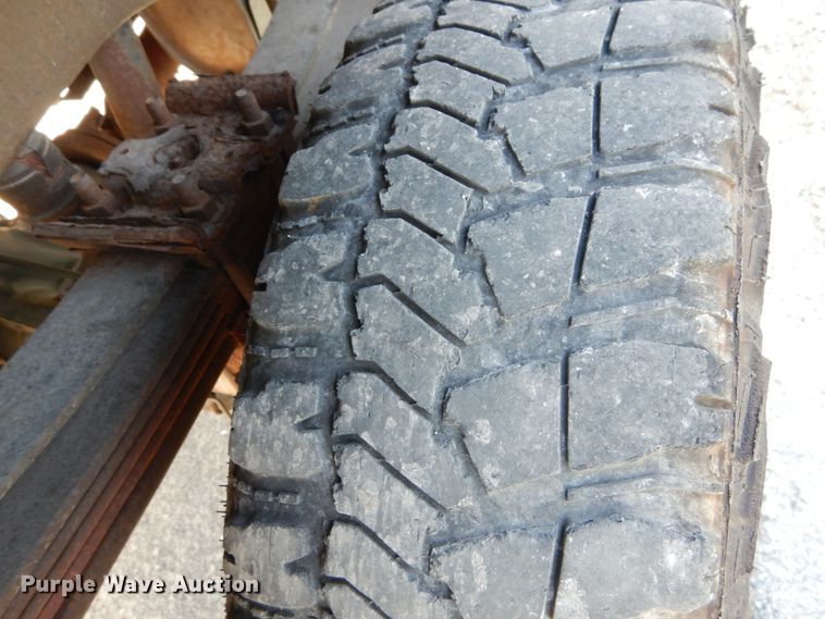 image for item IY9530 2008 Ford F350 Super Duty XLT  Crew Cab pickup truck