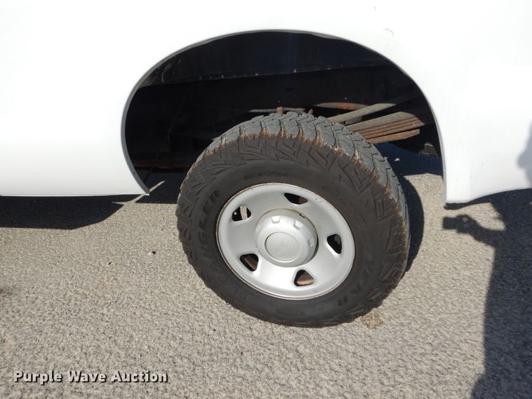 image for item IY9530 2008 Ford F350 Super Duty XLT  Crew Cab pickup truck