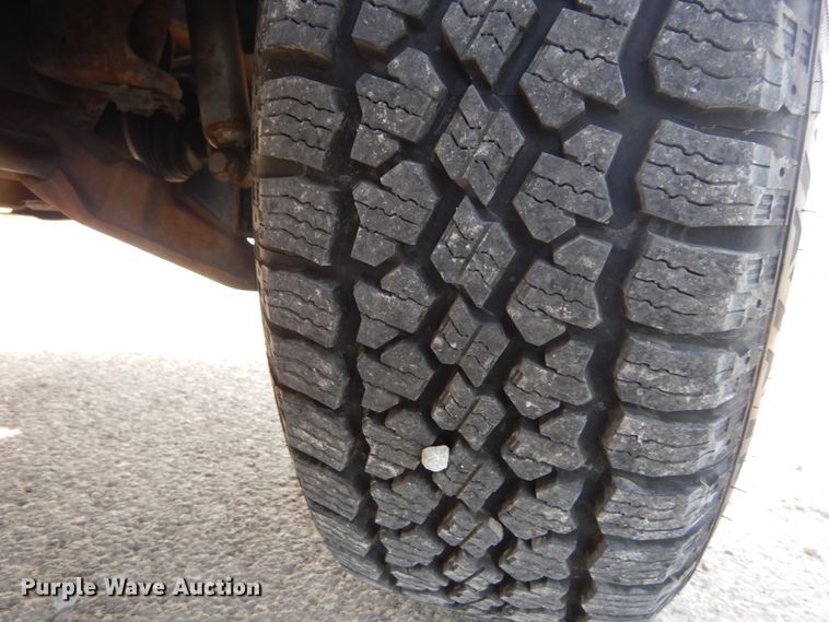 image for item IY9531 2005 Chevrolet 2500HD  Crew Cab pickup truck