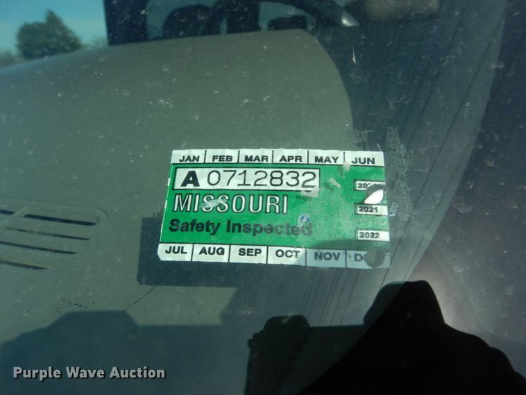 image for item IY9531 2005 Chevrolet 2500HD  Crew Cab pickup truck