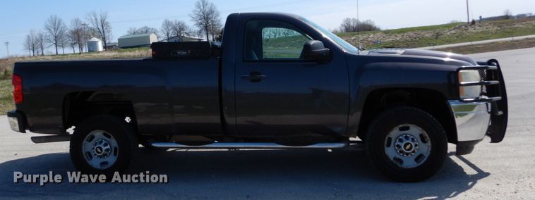 image for item IY9535 2011 Chevrolet 2500HD  pickup truck