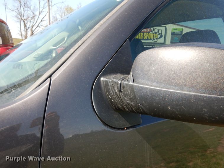 image for item IY9535 2011 Chevrolet 2500HD  pickup truck