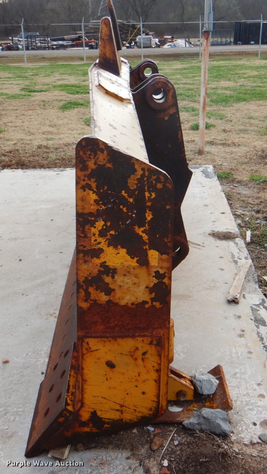 Balderson BD930S80 95"W dozer blade in Muskogee, OK Item DK5509 sold