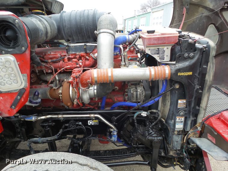 image for item DA7084 2014 Kenworth T800  dump truck