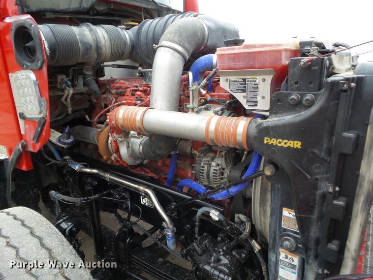 image for item DA7084 2014 Kenworth T800  dump truck